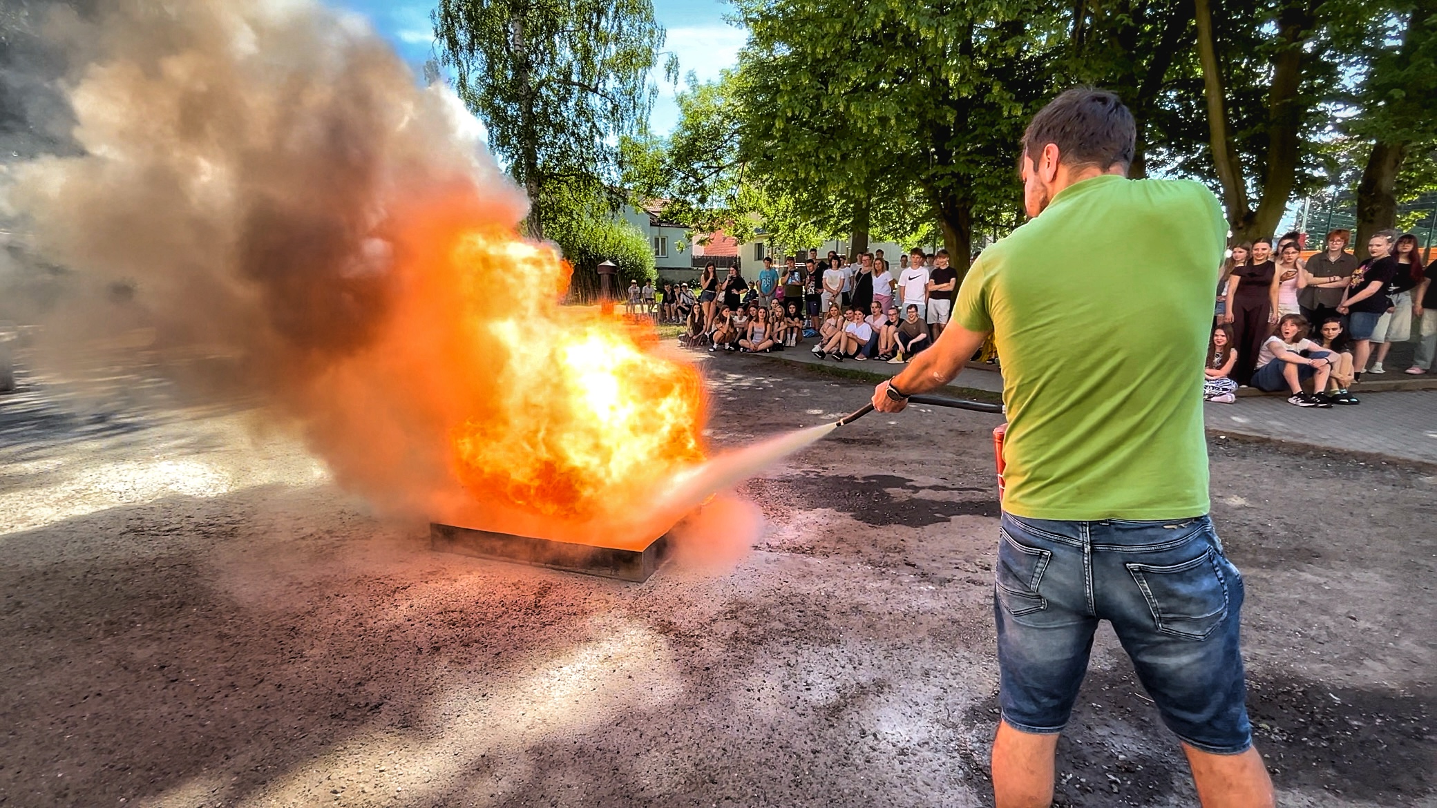 Cvičná evakuace a ukázka hašení požáru